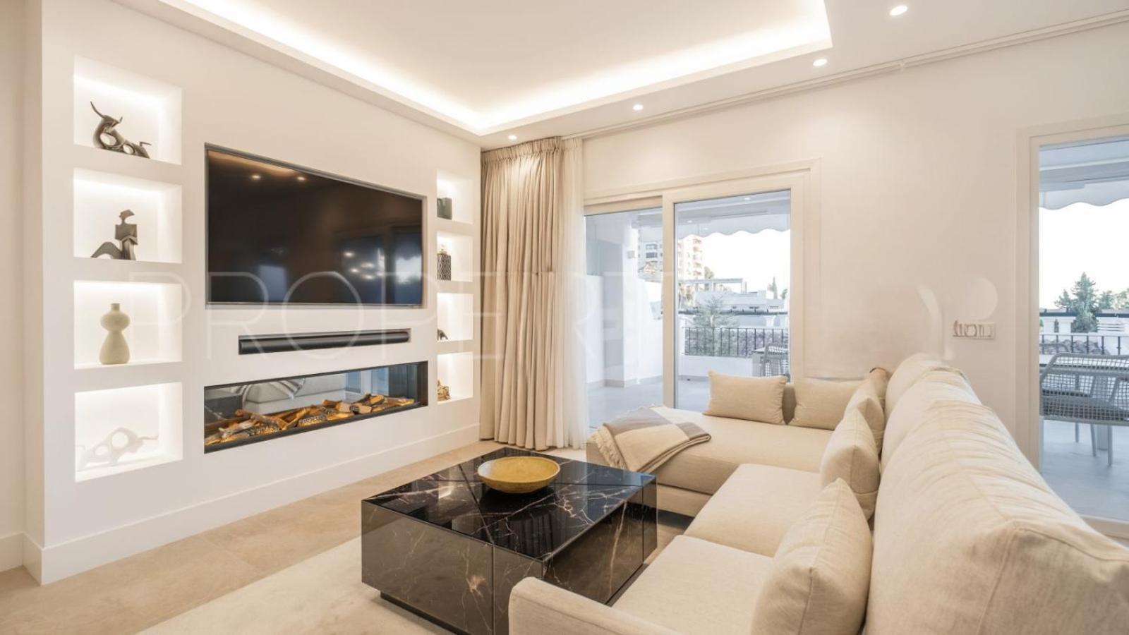 The Exquisite Townhouse In Aloha Gardens * Marbella